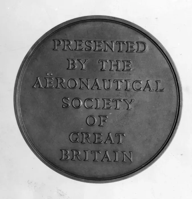 Framed Print : Aeronautical Society of Great Britain (Gold Silver Bronze) Framed Print : Aeronautical Society of Great Britain (Gold Silver Bronze)