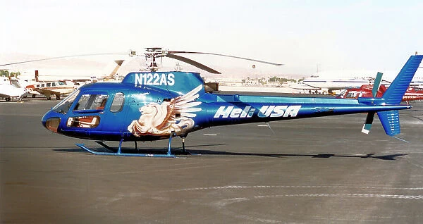 Aerospatiale AS350B Squirrel N122AS
