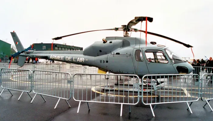 Framed Print : Aerospatiale AS355F1 Ecureuil 2 5309 - UD Framed Print : Aerospatiale AS355F1 Ecureuil 2 5309 - UD
