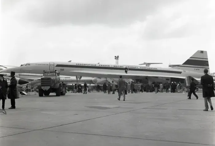 Framed Print : Aerospatiale-BAC Concorde F-WTSS Paris Le Bourget 1971 Framed Print : Aerospatiale-BAC Concorde F-WTSS Paris Le Bourget 1971