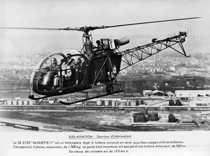 Framed Print : Aerospatiale SA-315 Alouette II / 2 Framed Print : Aerospatiale SA-315 Alouette II / 2