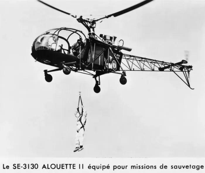 Framed Print : Aerospatiale SA-315 Alouette II / 2 Framed Print : Aerospatiale SA-315 Alouette II / 2