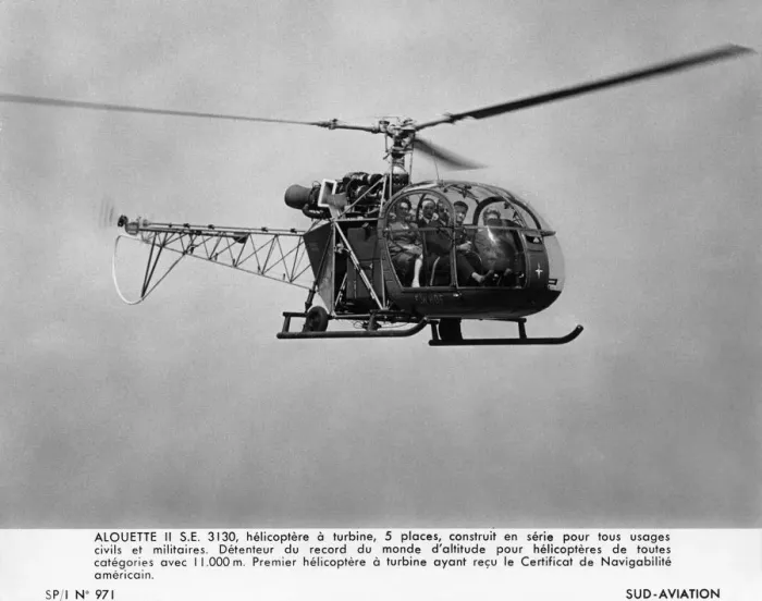Framed Print : Aerospatiale SA-315 Alouette II / 2 Framed Print : Aerospatiale SA-315 Alouette II / 2