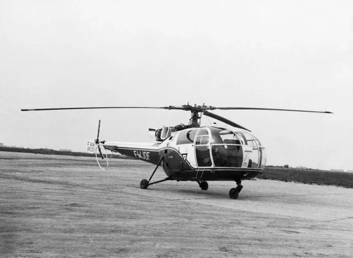 Framed Print : Aerospatiale SA-316 Alouette III / 3 Framed Print : Aerospatiale SA-316 Alouette III / 3