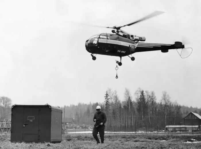 Framed Print : Aerospatiale SA-316 Alouette III / 3 Framed Print : Aerospatiale SA-316 Alouette III / 3