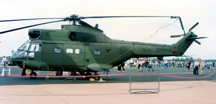 Framed Print : Aerospatiale SA330 Puma HC. 1 XW237 Framed Print : Aerospatiale SA330 Puma HC. 1 XW237