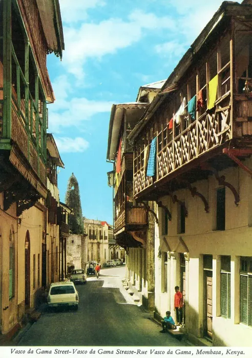 Framed Print : Africa - Vasco da Gama Street, Mombasa, Kenya Framed Print : Africa - Vasco da Gama Street, Mombasa, Kenya