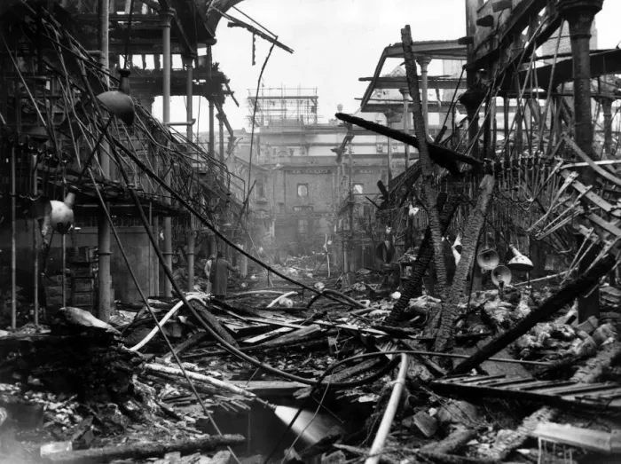 Framed Print : Aftermath of major fire, Smithfield Poultry Market Framed Print : Aftermath of major fire, Smithfield Poultry Market