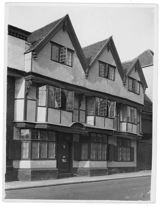 Framed Print : Agnes House, 29 St Dunstans Street, Canterbury Framed Print : Agnes House, 29 St Dunstans Street, Canterbury