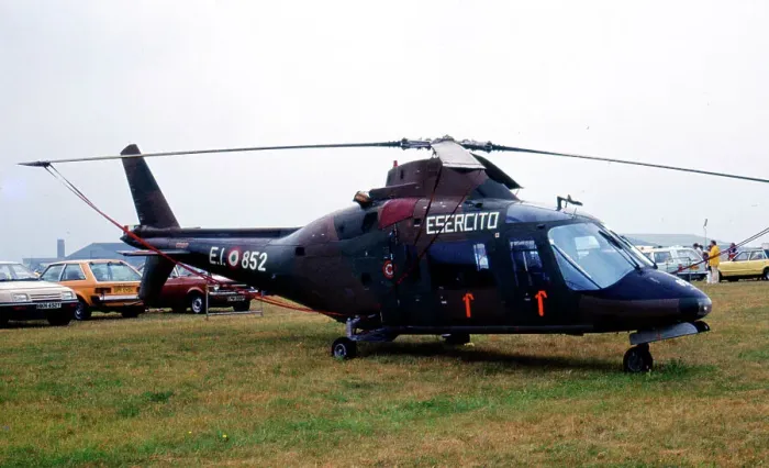 Framed Print : Agusta A. 109A MM81011 - E. i. 852 Framed Print : Agusta A. 109A MM81011 - E. i. 852