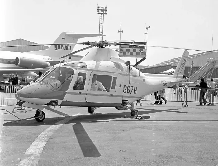 Framed Print : Agusta A, 109C Hirundo I-AGUQ Framed Print : Agusta A, 109C Hirundo I-AGUQ