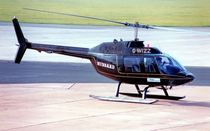 Framed Print : Agusta-Bell AB206B Jet Ranger II G-WIZZ
