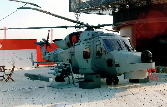 Framed Print : AgustaWestland Wildcat AH. 1 ZZ401 Framed Print : AgustaWestland Wildcat AH. 1 ZZ401
