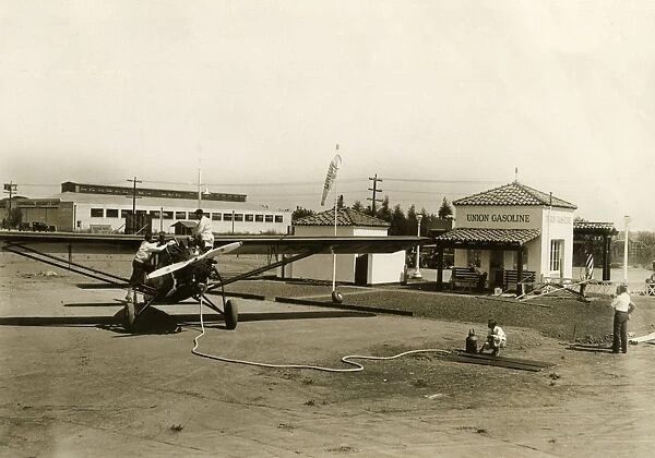 Air Filling Station 1929