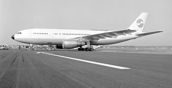 Framed Print : Airbus A300B2-1C F-WUAD Framed Print : Airbus A300B2-1C F-WUAD