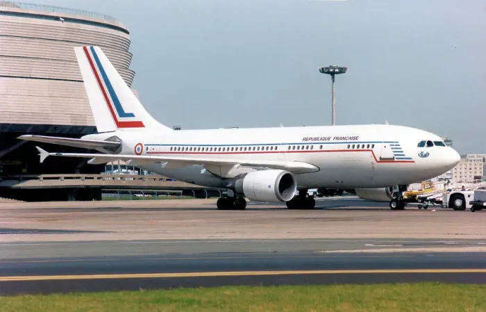 Framed Print : Airbus A310-304 F-RADB Framed Print : Airbus A310-304 F-RADB