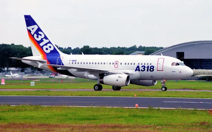 Airbus A318-122 F-WWIB Print, SBAC Farnborough Airshow 2002. Art