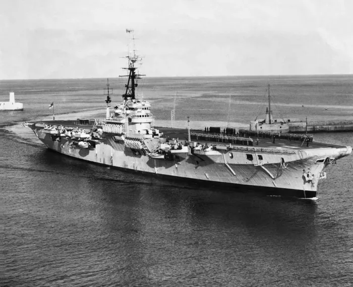 Framed Print : Aircraft-Carrier Hms Glory (R62) Entering Grand Harbour, ? Framed Print : Aircraft-Carrier Hms Glory (R62) Entering Grand Harbour, ?