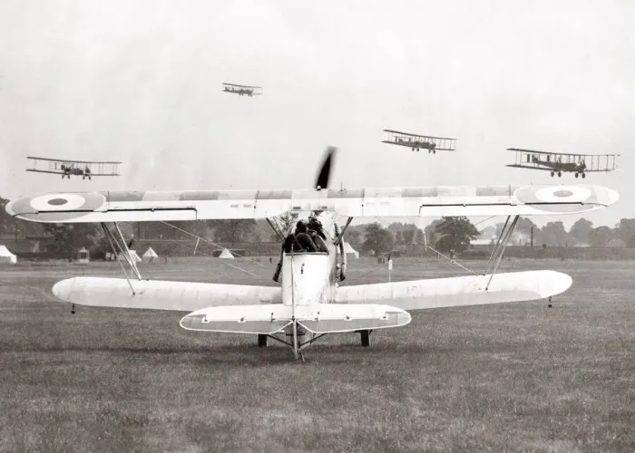 Framed Print : Aircraft gathering for Hendon RAF air display, 1933 Framed Print : Aircraft gathering for Hendon RAF air display, 1933