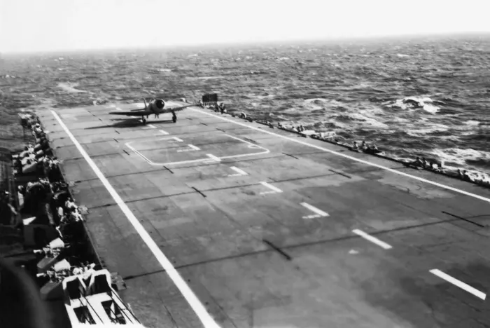 Framed Print : Aircraft Landing on Aircraft-Carrier Hms Glory (R62) Roy? Framed Print : Aircraft Landing on Aircraft-Carrier Hms Glory (R62) Roy?