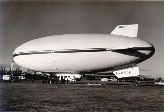 Framed Print : Airship Industries Skyship 500, G-BECE Framed Print : Airship Industries Skyship 500, G-BECE