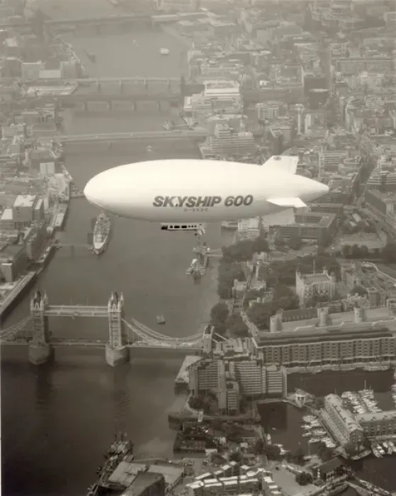 Framed Print : Airship Industries Skyship 600, G-SKSC, over London Framed Print : Airship Industries Skyship 600, G-SKSC, over London