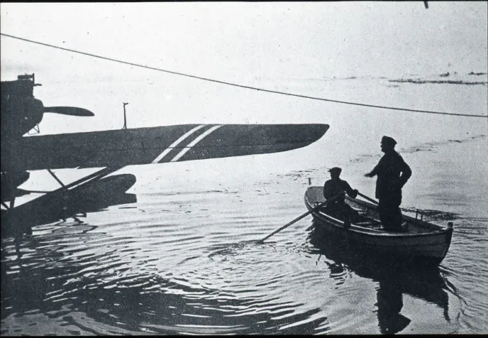 Framed Print : Airship Italia rescue team, Hansa-Brandenburg W. 33 ?F. 38 Framed Print : Airship Italia rescue team, Hansa-Brandenburg W. 33 ?F. 38