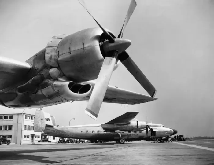 Framed Print : Airspeed AS-57 Ambassador Framed Print : Airspeed AS-57 Ambassador