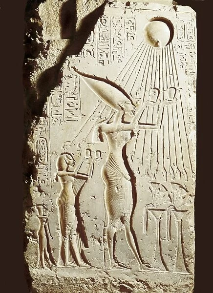 Akhenaten and his family offering to the sun-god
