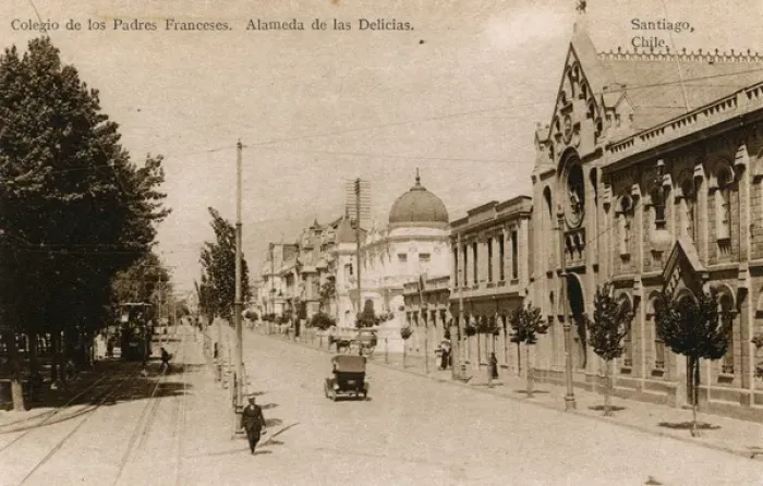 Framed Print : Alameda de las Delicias, Santiago, Chile, South America Framed Print : Alameda de las Delicias, Santiago, Chile, South America