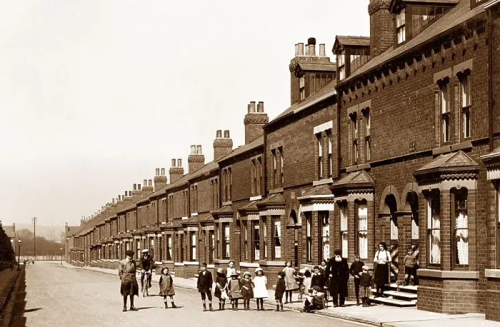 Framed Print : Albany Road, Balby, Doncaster early 1900's Framed Print : Albany Road, Balby, Doncaster early 1900's