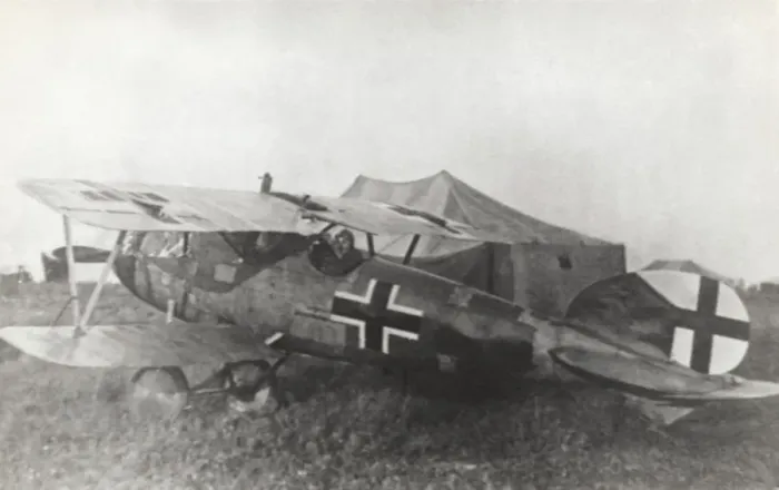 Framed Print : Albatros D. V Framed Print : Albatros D. V
