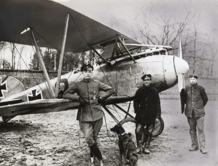 Framed Print : Albatros D. V Framed Print : Albatros D. V
