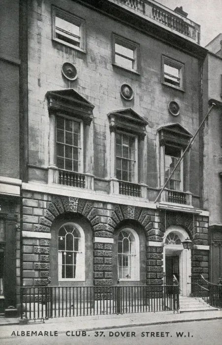 Framed Print : The Albermarle Club at 37 Dover Street, London Framed Print : The Albermarle Club at 37 Dover Street, London