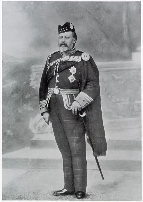 Framed Print : Albert Edward, Prince of Wales (later Edward VII) as the Colonel, Gordon Highlanders. Date: circa 1889 Framed Print : Albert Edward, Prince of Wales (later Edward VII) as the Colonel, Gordon Highlanders. Date: circa 1889