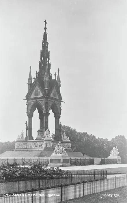 Framed Print : Albert Memorial