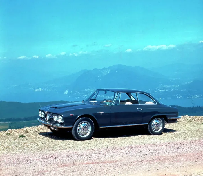 Framed Print : Alfa Romeo 2600 Sprint Framed Print : Alfa Romeo 2600 Sprint