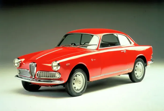 Framed Print : Alfa Romeo Giulietta Sprint Framed Print : Alfa Romeo Giulietta Sprint