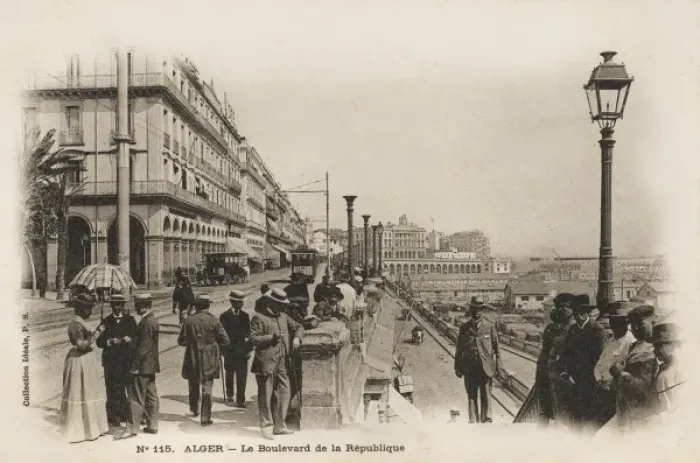Framed Print : Algiers, Algeria, Waterfront Framed Print : Algiers, Algeria, Waterfront