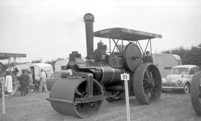 Framed Print : Allchin Road Roller NH 3417 Framed Print : Allchin Road Roller NH 3417