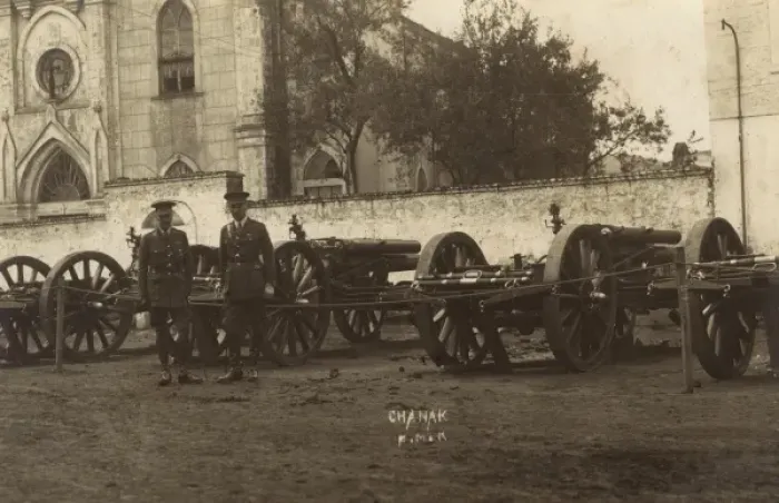 Framed Print : Allied Troops - The Armenian Church at Chanakale Framed Print : Allied Troops - The Armenian Church at Chanakale