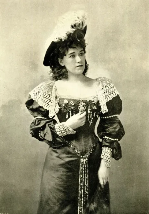 Framed Print : Alma Steele as La Gloria in La Cigale Framed Print : Alma Steele as La Gloria in La Cigale