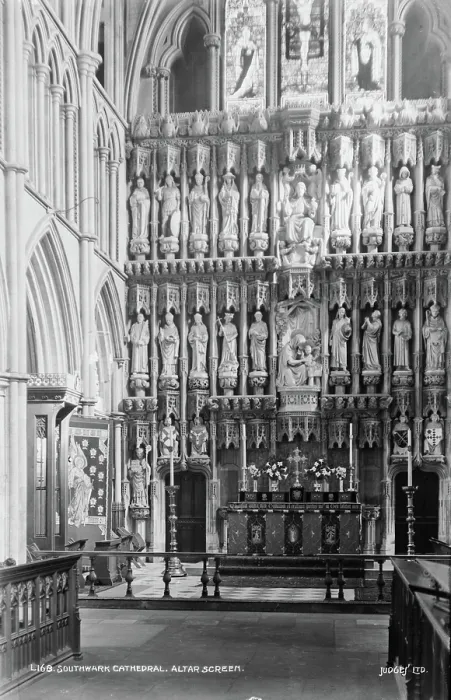 Framed Print : Altar Screen of Southwark Cathedral Framed Print : Altar Screen of Southwark Cathedral