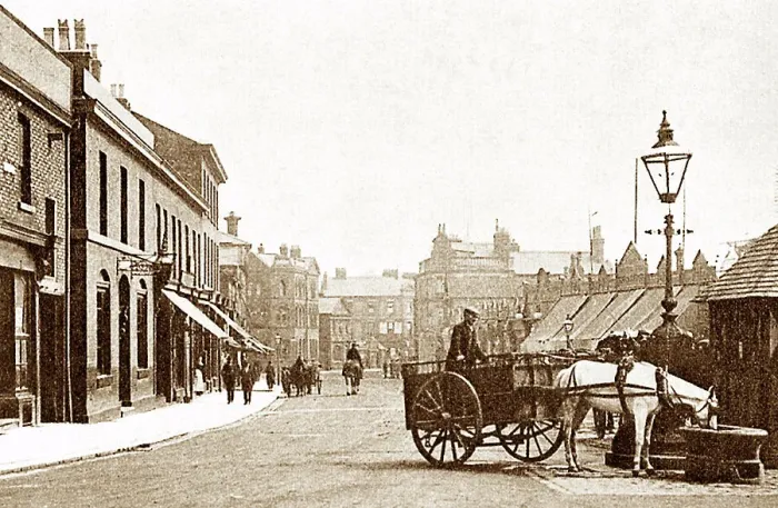 Framed Print : Altrincham Railway Street early 1900s Framed Print : Altrincham Railway Street early 1900s