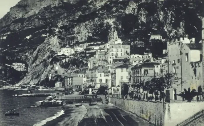 Framed Print : Amalfi Coastline, Italy - The Grand Marina at Amalfi Framed Print : Amalfi Coastline, Italy - The Grand Marina at Amalfi