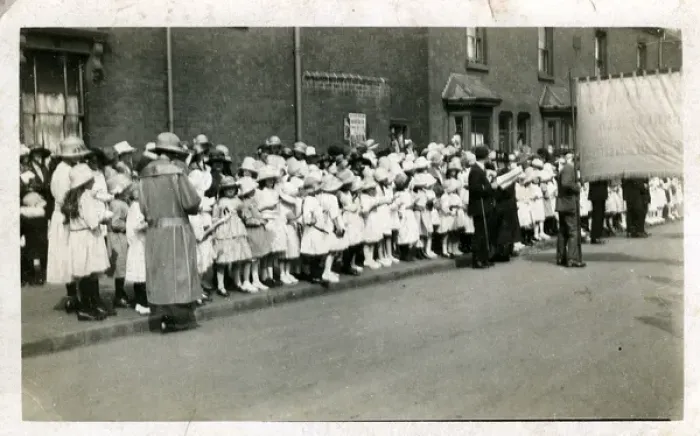 Framed Print : Amberfield Girls School Parade, Nacton, Suffolk Framed Print : Amberfield Girls School Parade, Nacton, Suffolk