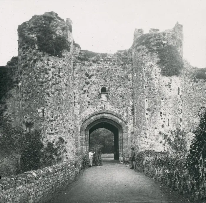 Framed Print : Amberley Castle, West Sussex, England Framed Print : Amberley Castle, West Sussex, England
