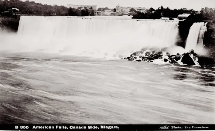 Framed Print : American Falls from the Canadian side, Niagara Framed Print : American Falls from the Canadian side, Niagara