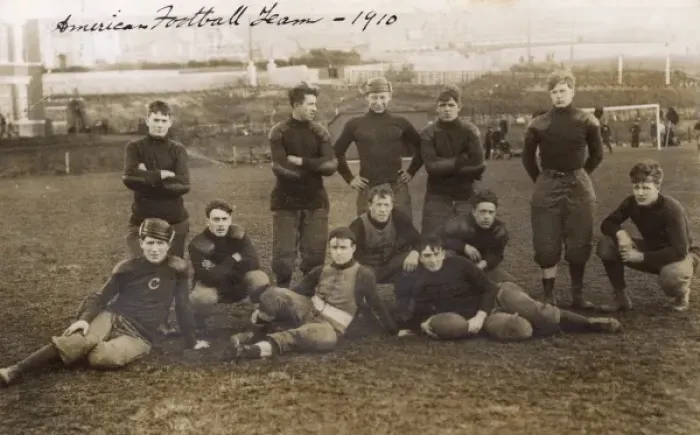 Framed Print : American Football Team Photo Framed Print : American Football Team Photo