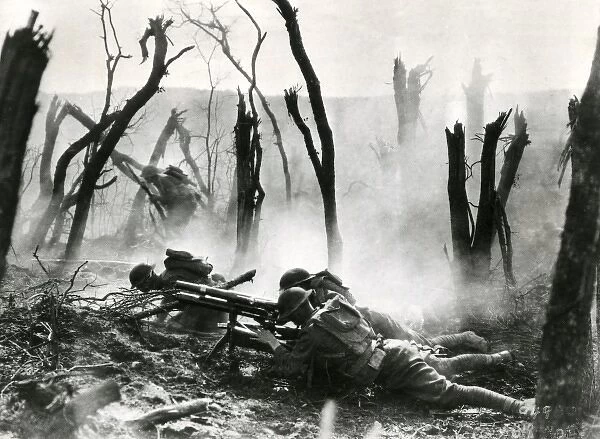 American gun crew near St Mihiel, France, WW1